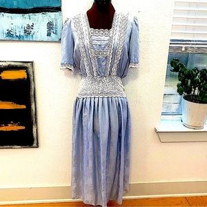 Vintage Jessica McClintock Silk and Lace Dress